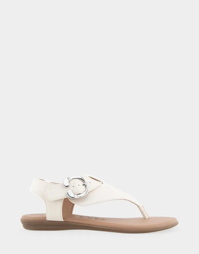 Aerosoles Comfortable Women039s Buckle Detail Back Strap Thong Sandal In Eggnog Grainy Faux Leather Eggnog Grainy Faux Leather Women Flats