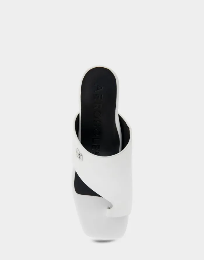 Aerosoles Comfortable Women039s Hooded Toe Ring Block Heel Slide Sandal In White Leather White Leather Women Slides