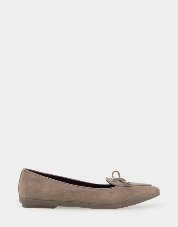 Aerosoles Comfortable Women039s Point Toe Flat In Beige Genuine Suede Trench Coat Genuine Suede Women Ballet