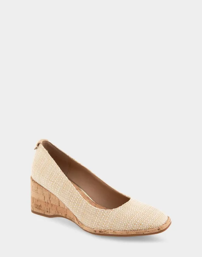 Aerosoles Comfortable Women039s Sculpted Wedge Pump In Natural Raffia Combo Raffia Fabric Natural Raffia Combo Women Pumps