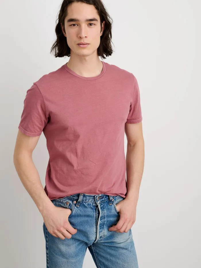 Alex Mill Tees Polos Men Lightweight Mercer Tee Currant