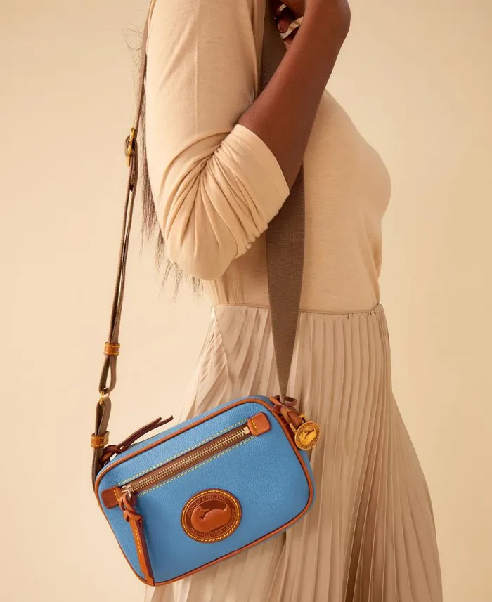 All Weather Leather 30 Camera Crossbody 20 Green Woman Dooney and Bourke Crossbodies All Weather Leather 30 Camera Crossbody 20 Green Woman Dooney and Bourke Crossbodies