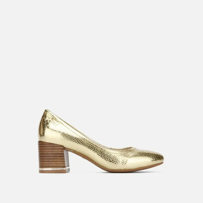 Balance Metallic Pump Gold Women Kenneth Cole Heels