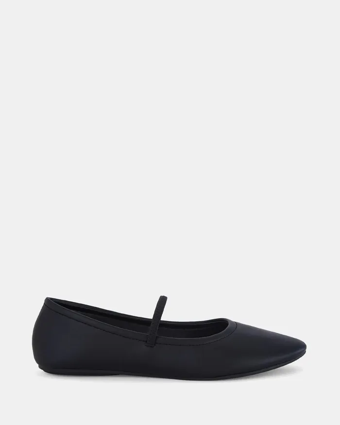 Ballet Flats CALABRIA BLACK Ballet Flats 8211 NOVO Shoes Women