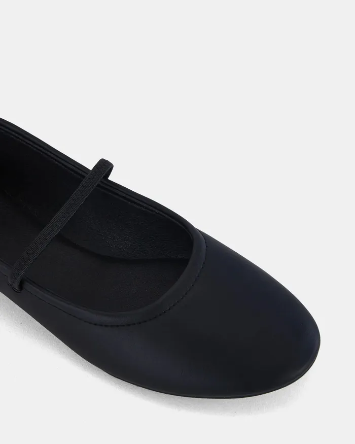 Ballet Flats CALABRIA BLACK Ballet Flats 8211 NOVO Shoes Women
