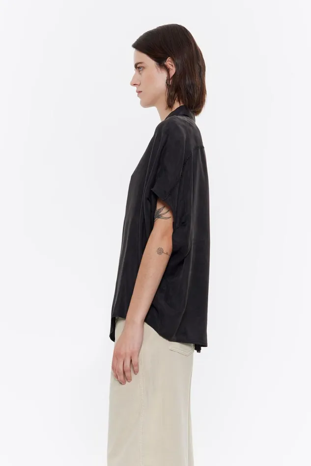 Black Cape Shirt Washed Black Women Bimba Y Lola Shirts Black Cape Shirt Washed Black Women Bimba Y Lola Shirts