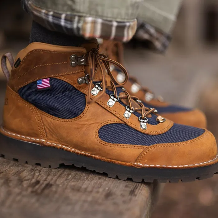 Cascade Crest Grizzly BrownUrsa Blue Men Danner Boots