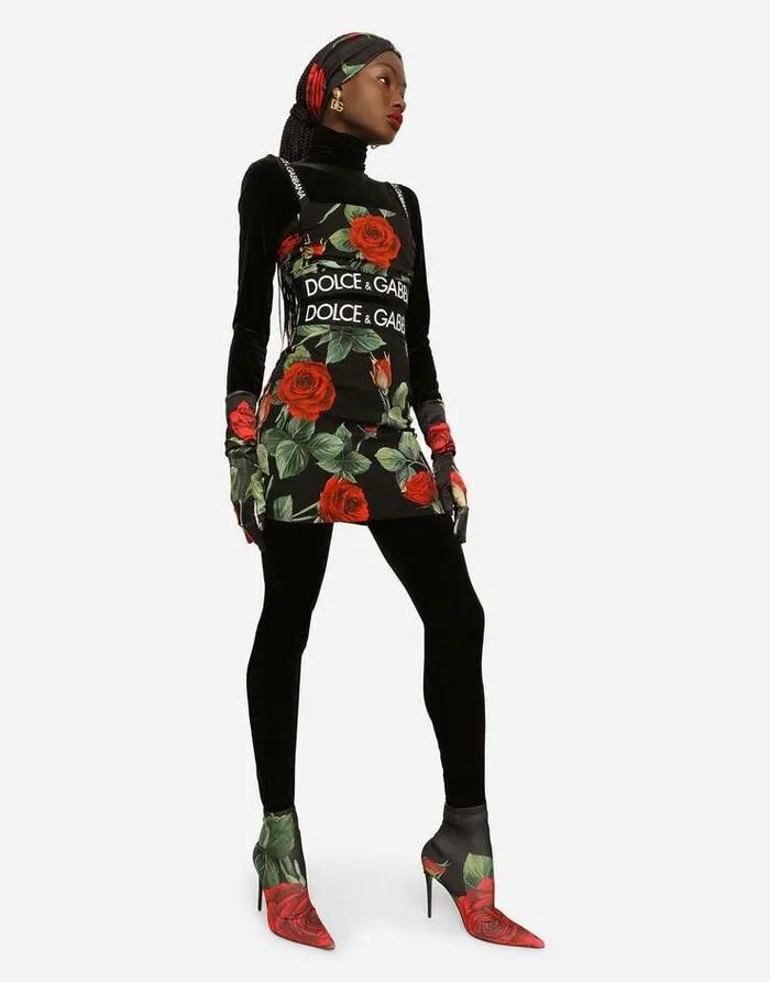 Dolce and Gabbana Skirts Women Charmeuse Miniskirt With Red Rose Print Multicolor Dolce and Gabbana Skirts Women Charmeuse Miniskirt With Red Rose Print Multicolor