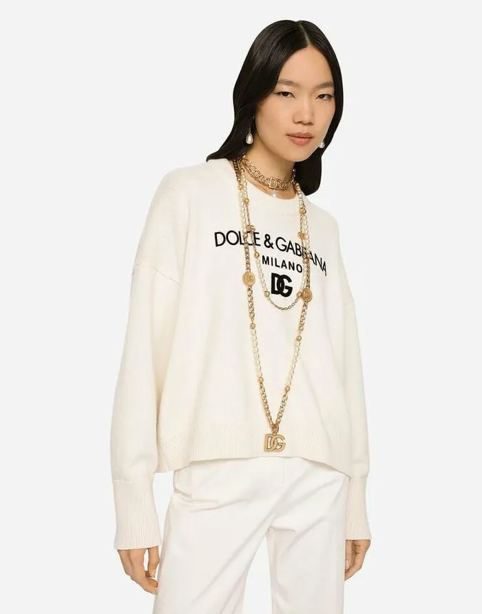 Dolce and Gabbana Sweaters And Cardigans Women Cashmere Sweater With Flocked DG Logo White Dolce and Gabbana Sweaters And Cardigans Women Cashmere Sweater With Flocked DG Logo White