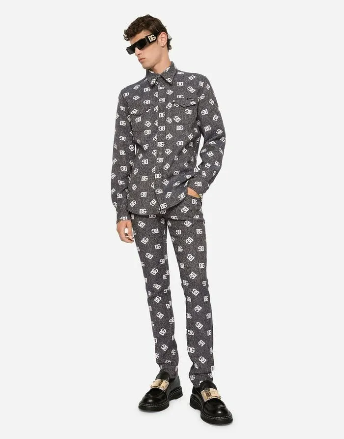 Dolce and Gabbana Trousers And Shorts Men Stretch Cotton Jacquard Skinny Pants With DG Detail Multicolor Dolce and Gabbana Trousers And Shorts Men Stretch Cotton Jacquard Skinny Pants With DG Detail Multicolor