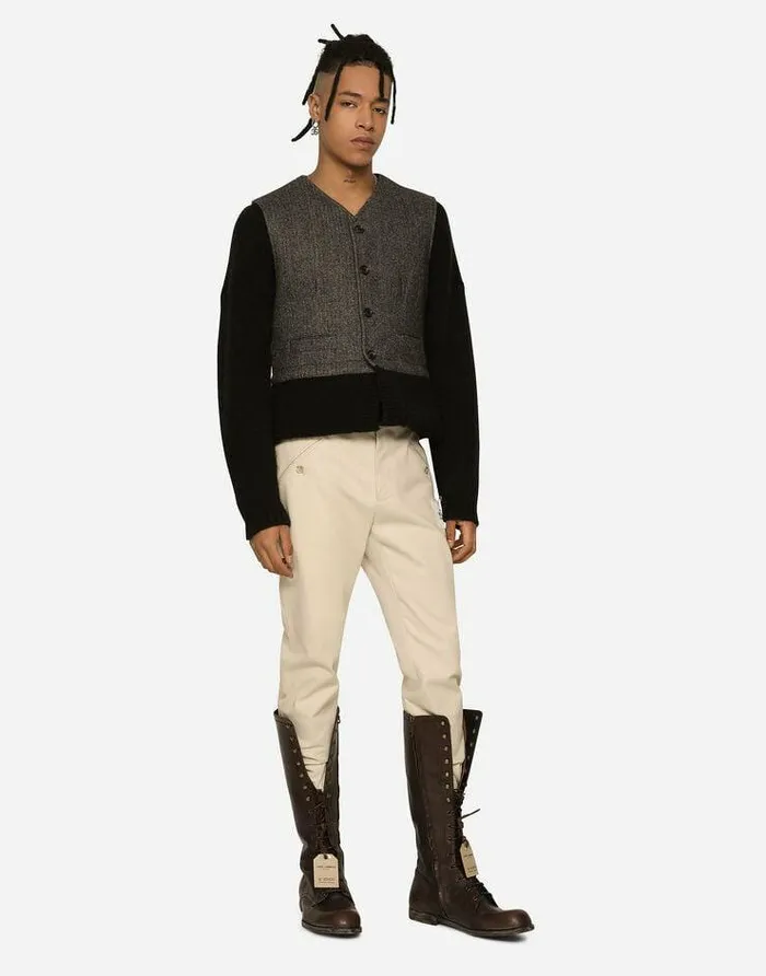 Dolce and Gabbana Trousers And Shorts Men Stretch Cotton Pants With ReEdition Label Beige Dolce and Gabbana Trousers And Shorts Men Stretch Cotton Pants With ReEdition Label Beige