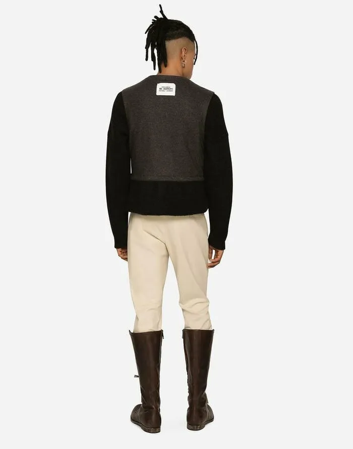 Dolce and Gabbana Trousers And Shorts Men Stretch Cotton Pants With ReEdition Label Beige Dolce and Gabbana Trousers And Shorts Men Stretch Cotton Pants With ReEdition Label Beige