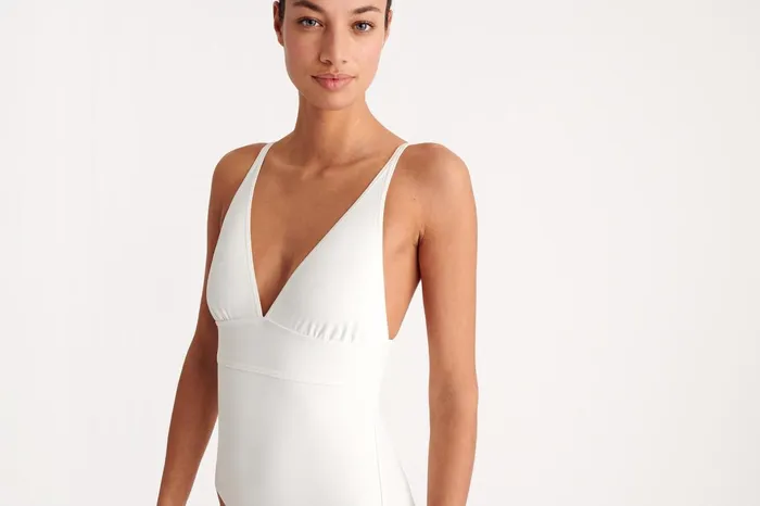 ERES Larcin Triangle OnePiece Blanc Women OnePiece Swimsuits
