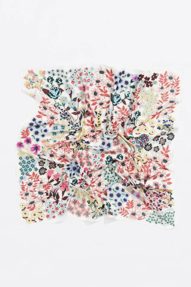 Floral Blurred Beige Background Scarf Beige Women Bimba Y Lola Scarves Floral Blurred Beige Background Scarf Beige Women Bimba Y Lola Scarves
