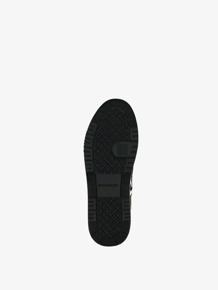 Givenchy G4 Sneakers In Leather Blackwhite Women Sneakers Givenchy G4 Sneakers In Leather Blackwhite Women Sneakers