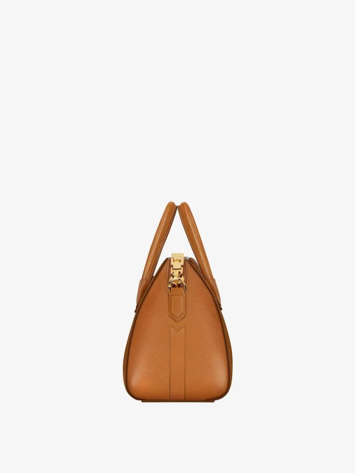 Givenchy Mini Antigona Bag In Leather Soft Tan Women Crossbody Bags Givenchy Mini Antigona Bag In Leather Soft Tan Women Crossbody Bags