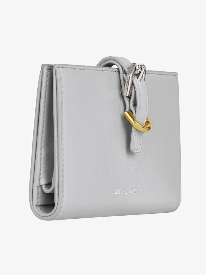 Givenchy Voyou Wallet In Leather Light Grey Women Wallets and Card Holders Givenchy Voyou Wallet In Leather Light Grey Women Wallets and Card Holders