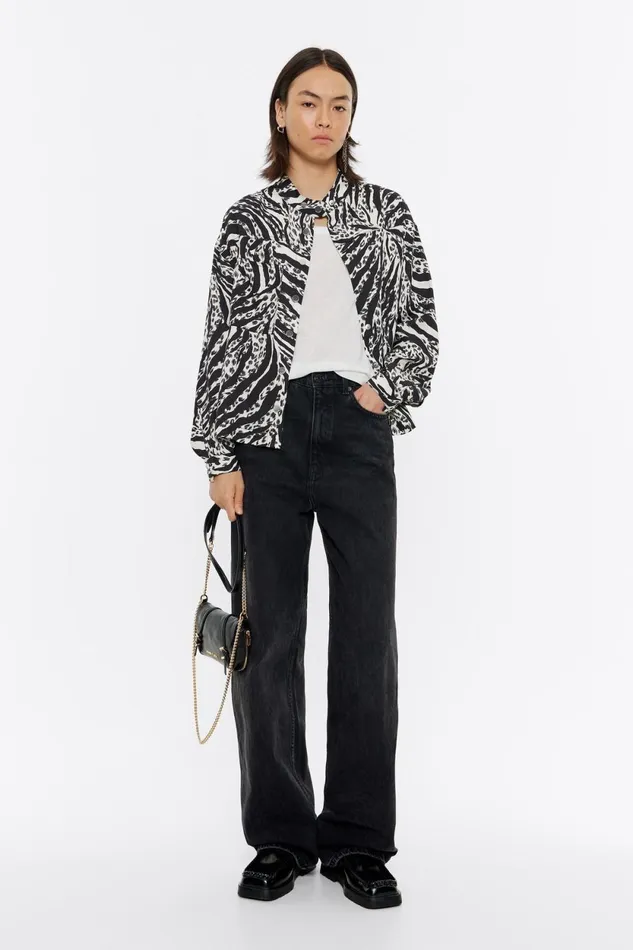 Ivory Zebra Boxy Shirt Zebra Ivory Women Bimba Y Lola Total Look Ivory Zebra Boxy Shirt Zebra Ivory Women Bimba Y Lola Total Look