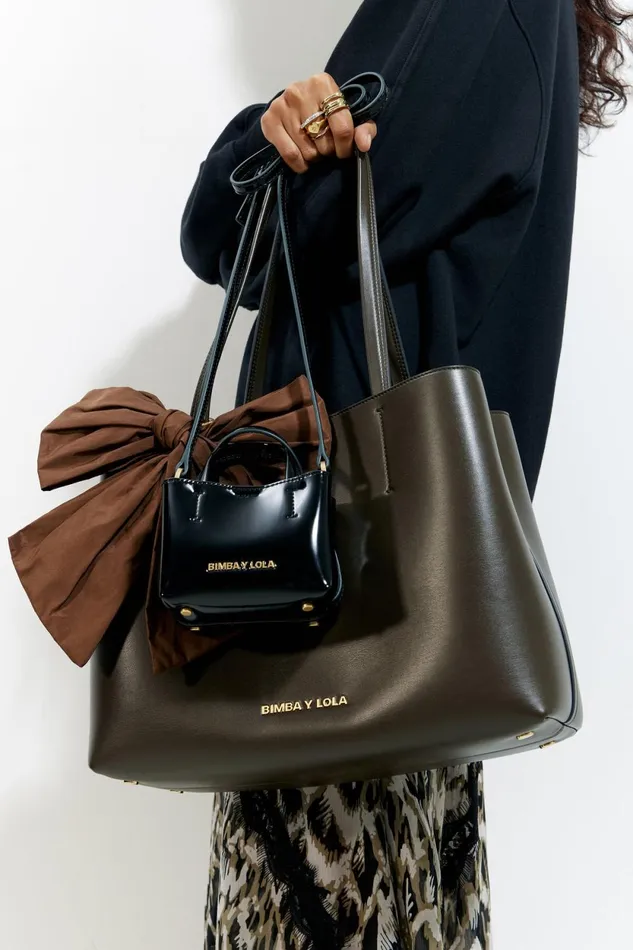 Large Olive Leather Chihuahua Shopper Bag Olive Women Bimba Y Lola Handbags