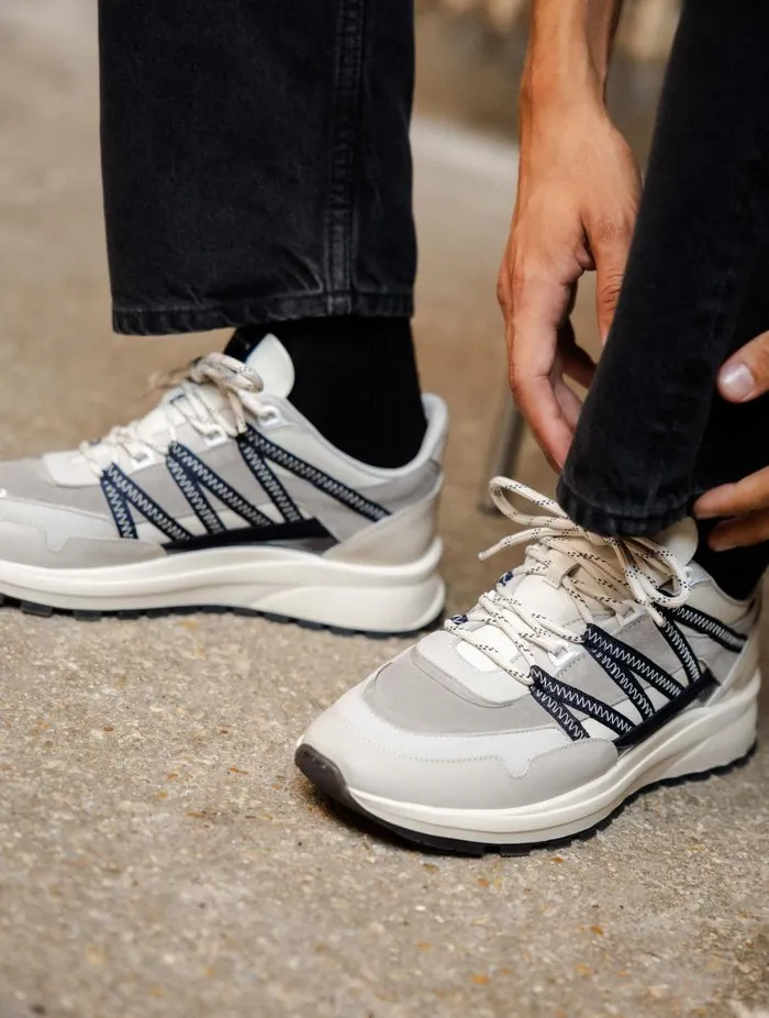 Men Sneakers Bobbies Apollo Cloudy