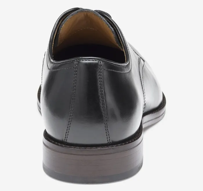 Men Sullivan Plain Toe Black Italian Calfskin JohnstonandMurphy LaceUps Men Sullivan Plain Toe Black Italian Calfskin JohnstonandMurphy LaceUps