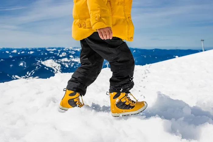 Merrell Winter Boots Kids Big Snow Bank 40 Waterproof Boot Wheatblack