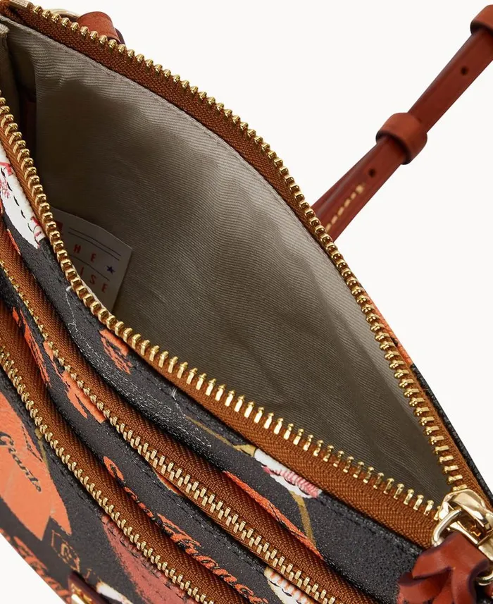 MLB Giants N S Triple Zip Crossbody Giants Woman Dooney and Bourke Crossbodies MLB Giants N S Triple Zip Crossbody Giants Woman Dooney and Bourke Crossbodies