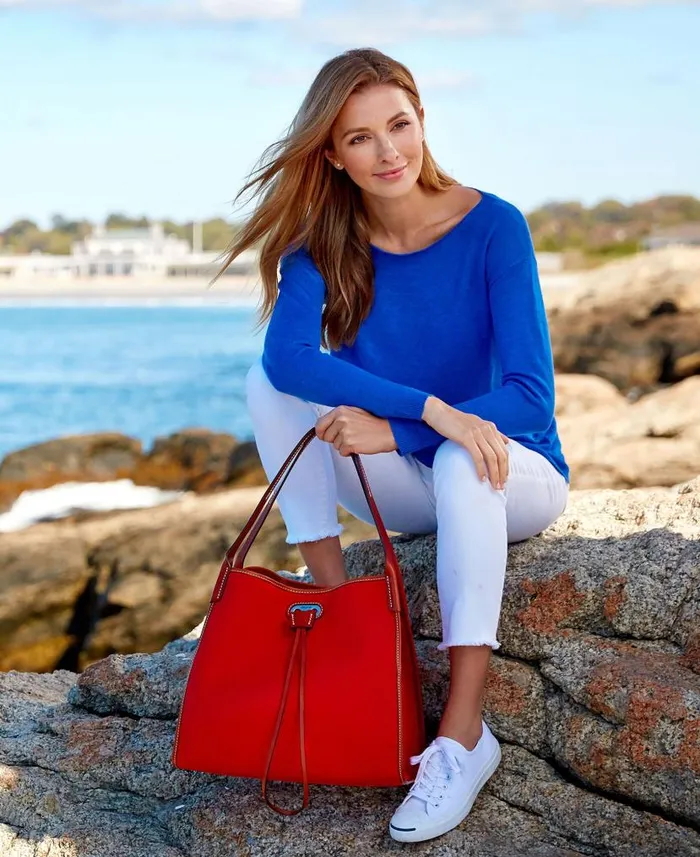 Oncour Cabriolet Full Up Navy Woman Dooney and Bourke Shoulder Bags Oncour Cabriolet Full Up Navy Woman Dooney and Bourke Shoulder Bags