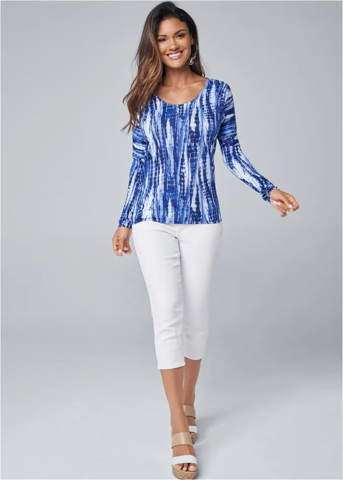 OPEN BACK ACTIVE TOP Blue and White Women VENUS Tops