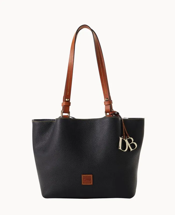 Pebble Grain Small Flynn Black Woman Dooney and Bourke Shoulder Bags