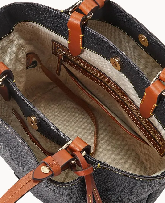 Pebble Grain Small Flynn Black Woman Dooney and Bourke Shoulder Bags Pebble Grain Small Flynn Black Woman Dooney and Bourke Shoulder Bags