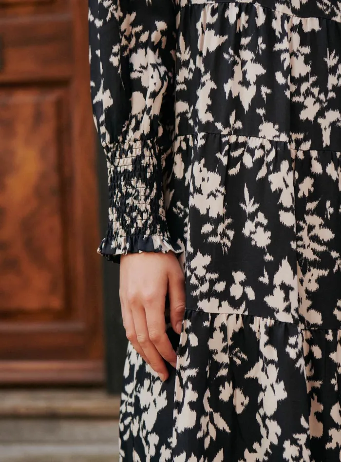 Petite Mendigote Dresses Fw24 Robe Roberta Imprime Floral Black 8211 Women