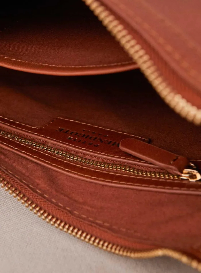 Petite Mendigote Shoulder Bags Fw24 Sac Saula Avec Chaine Retail Camel 8211 Women