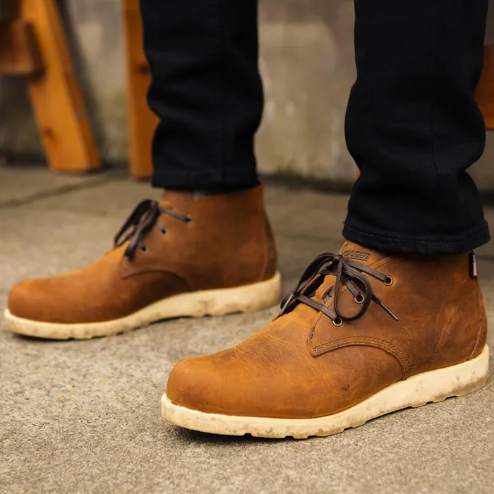 Pine Grove Chukka Roasted Pecan Men Danner Shoes