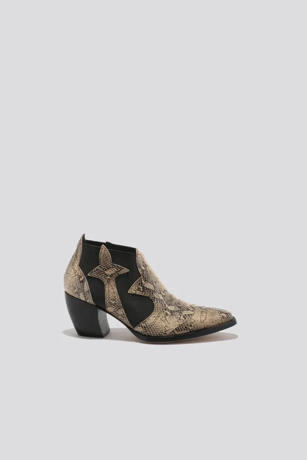 Rachel Comey Boots Women Orlando Boot Champagne