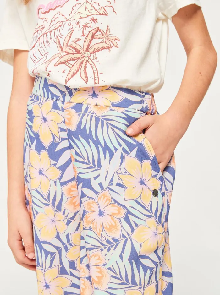 Roxy Jeans and Pants Girl039s 416 You Found Me Pants Marlin Funky Palm 8211 Women