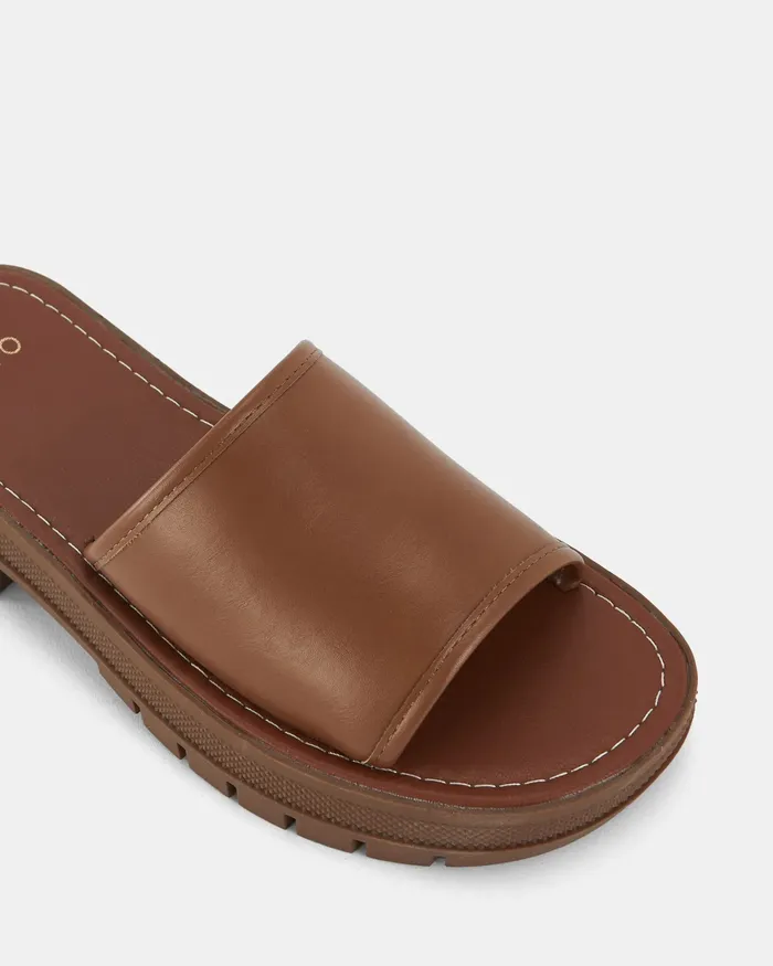 Slides URAGO CARAMEL Flatform 8211 NOVO Shoes Women