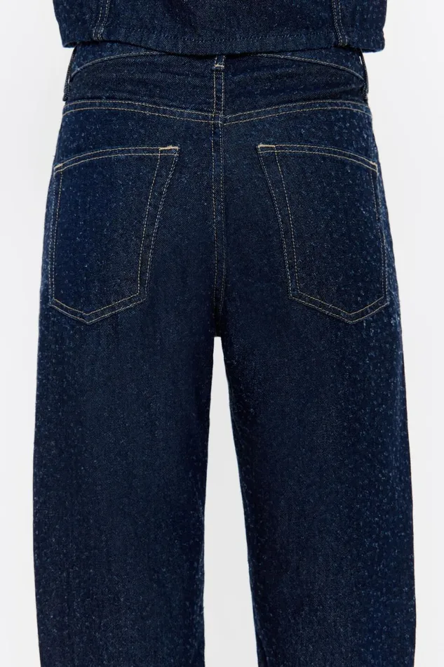 STRAIGHT CROPPED 8211 Dark Blue Perforated Jeans Dark Denim Blue Women Bimba Y Lola Trousers STRAIGHT CROPPED 8211 Dark Blue Perforated Jeans Dark Denim Blue Women Bimba Y Lola Trousers