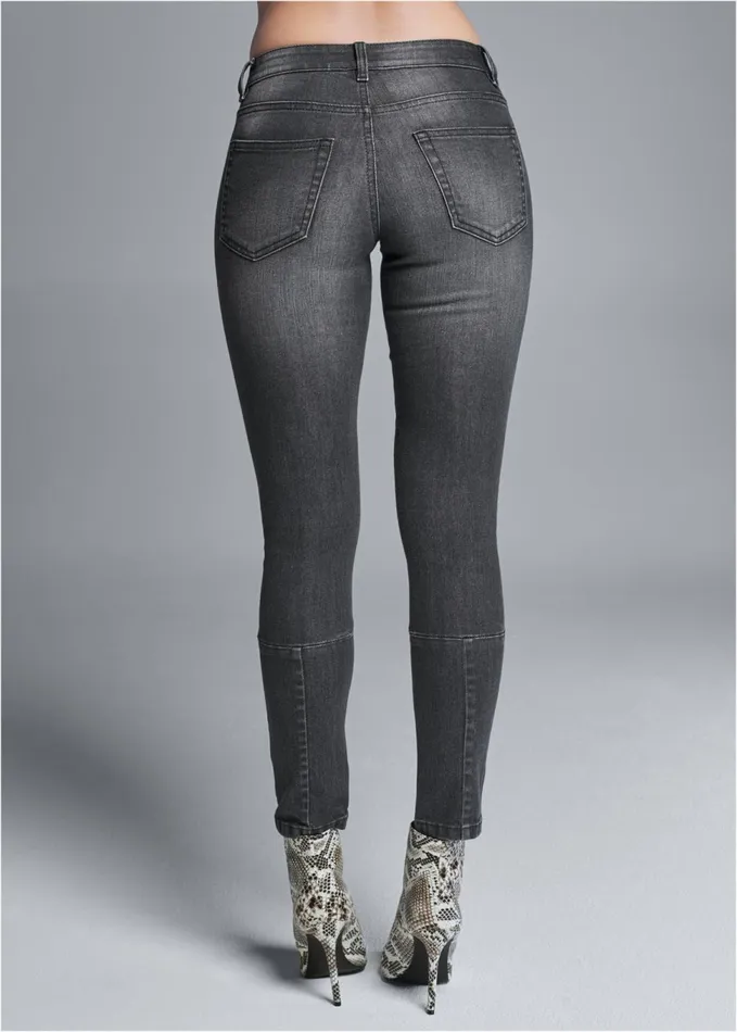 STUD DETAIL SKINNY JEANS Washed Denim Women VENUS Novelty Jeans