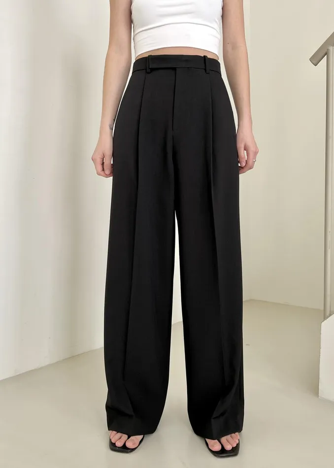 The Frankie Shop Bottoms Nessi Pintuck Trousers 8211 Black 8211 Women