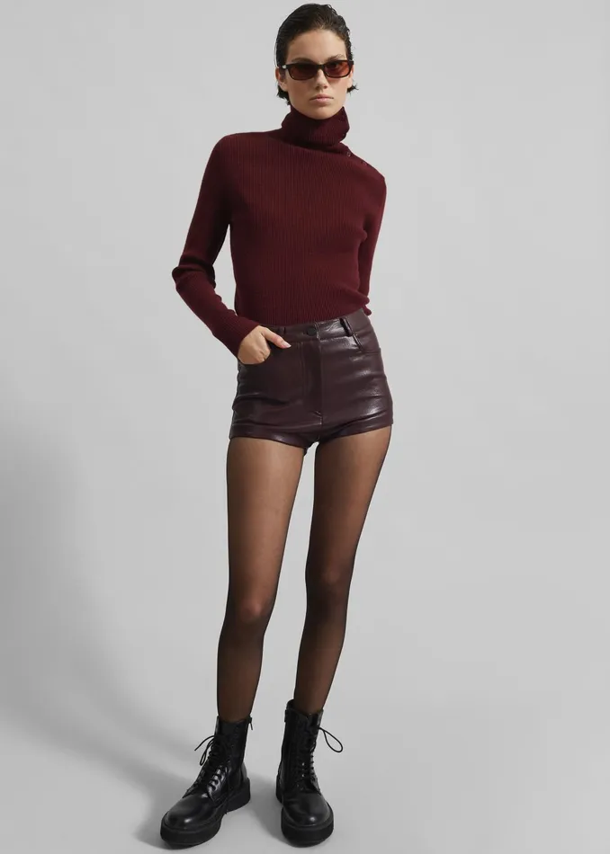 The Frankie Shop Bottoms Nevis Faux Leather Hot Pants 8211 Burgundy 8211 Women