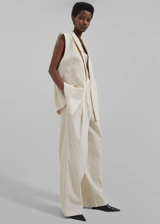 The Frankie Shop Bottoms Ripley Pleated Twill Trousers 8211 Light BeigeBlack Pinstripe 8211 Women