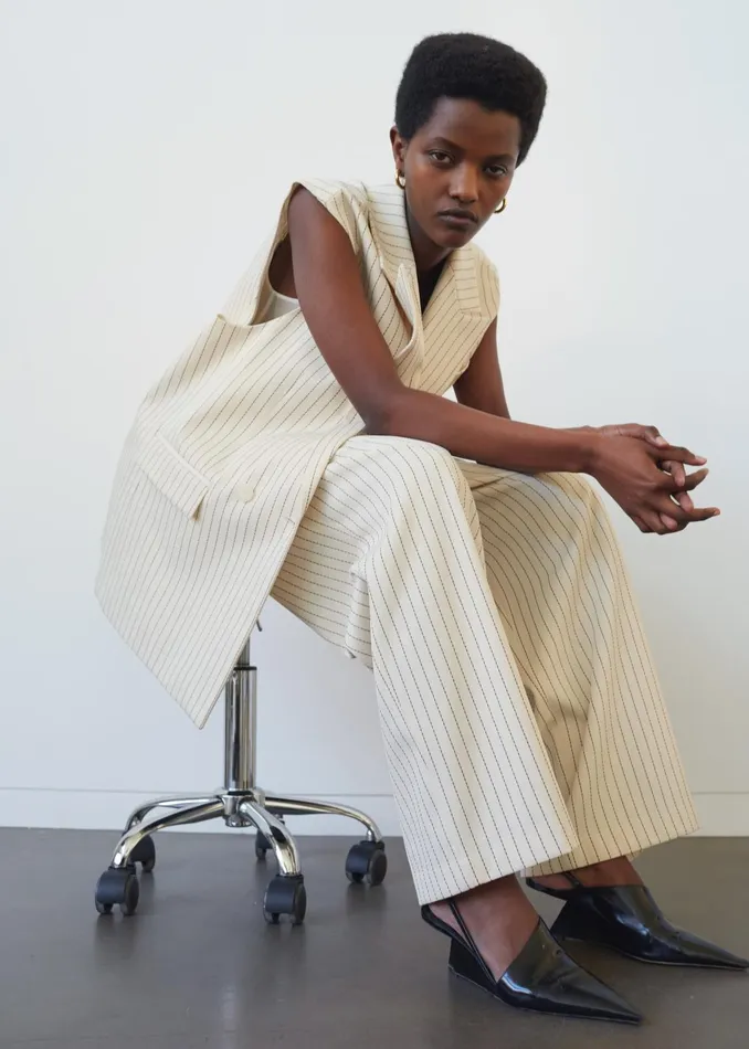 The Frankie Shop Bottoms Ripley Pleated Twill Trousers 8211 Light BeigeBlack Pinstripe 8211 Women