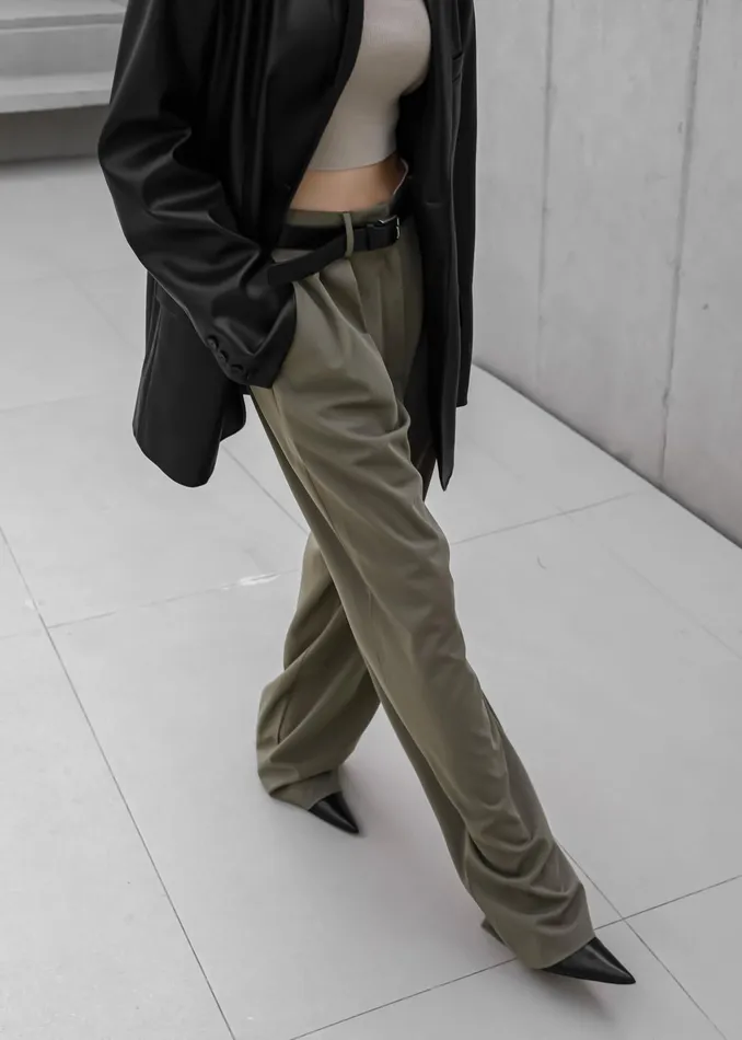 The Frankie Shop Bottoms Tansy Pleated Trousers 8211 Olive 8211 Women