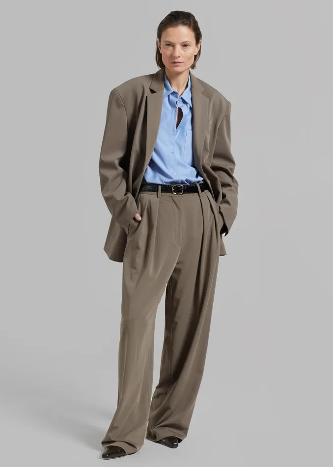 The Frankie Shop Bottoms Tansy Pleated Trousers 8211 Olive 8211 Women