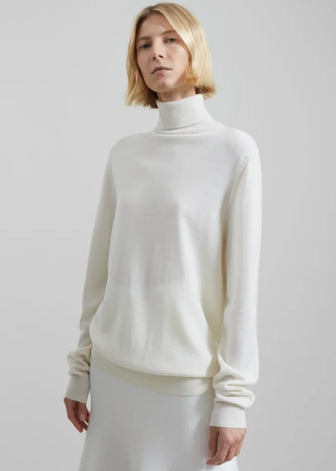 The Frankie Shop Knitwear Eve Thin Turtleneck Sweater 8211 Ivory 8211 Women