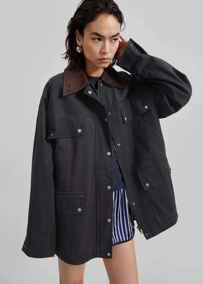 The Frankie Shop Outerwear Stevan Contrast Collar Cargo Jacket 8211 Charcoal 8211 Women
