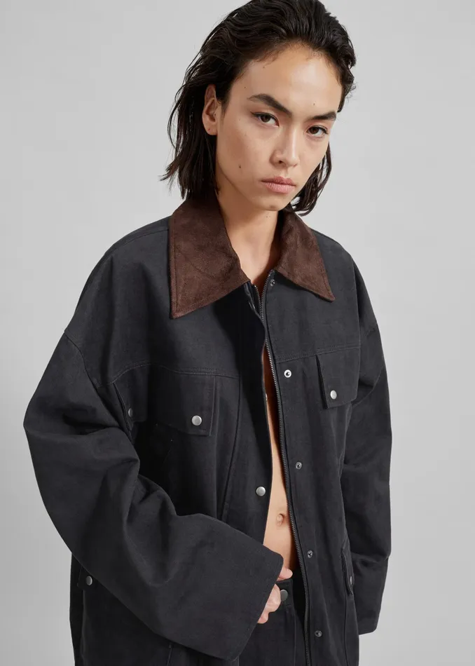 The Frankie Shop Outerwear Stevan Contrast Collar Cargo Jacket 8211 Charcoal 8211 Women