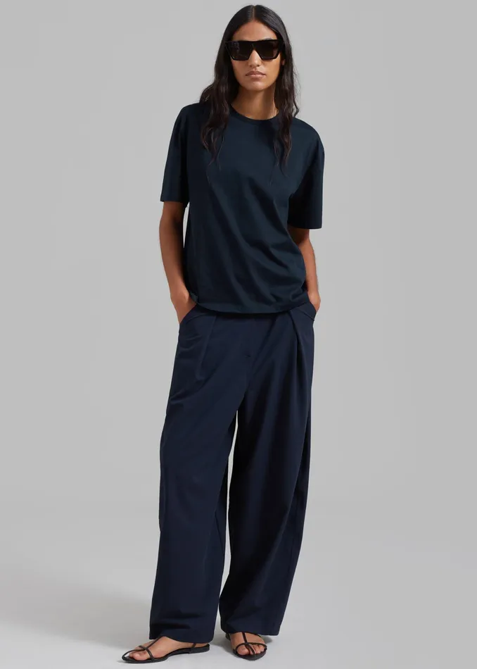 The Frankie Shop Tops Connell Boxy Tee 8211 Navy 8211 Women