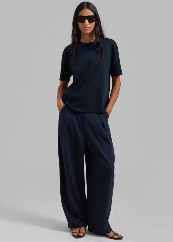The Frankie Shop Tops Connell Boxy Tee 8211 Navy 8211 Women